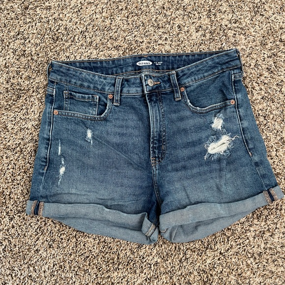 Old Navy Pants - EXCELLENT CONDITION Old Navy OG High Rise Distressed Jean Shorts